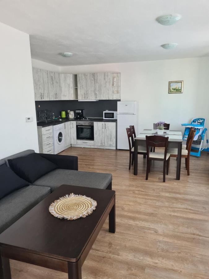 Guest House Katina Балчик Екстериор снимка